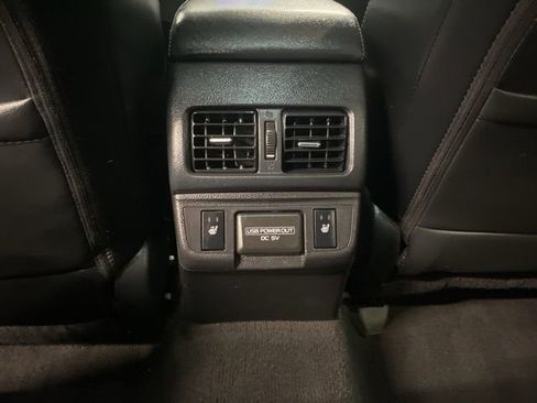 Used 2018 Subaru Outback 2.5i Limited AWD/4WD image 31