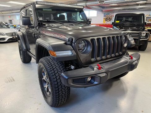 Used 2018 Jeep Wrangler Rubicon AWD/4WD image 7