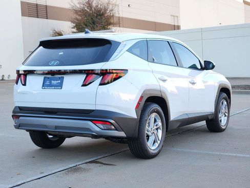 New 2026 Hyundai Tucson SE image 4