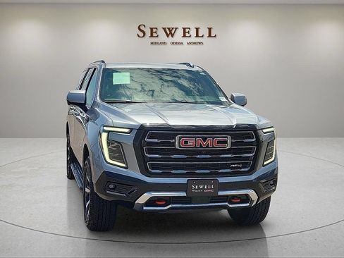 Used 2025 GMC Yukon AT4 w/ Premium Trailering Package AWD/4WD image 7