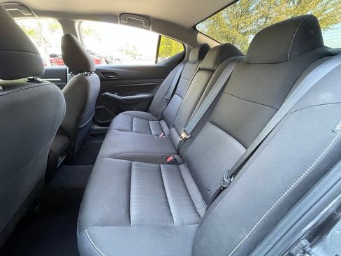 Used 2023 Nissan Altima 2.5 SV FWD image 25