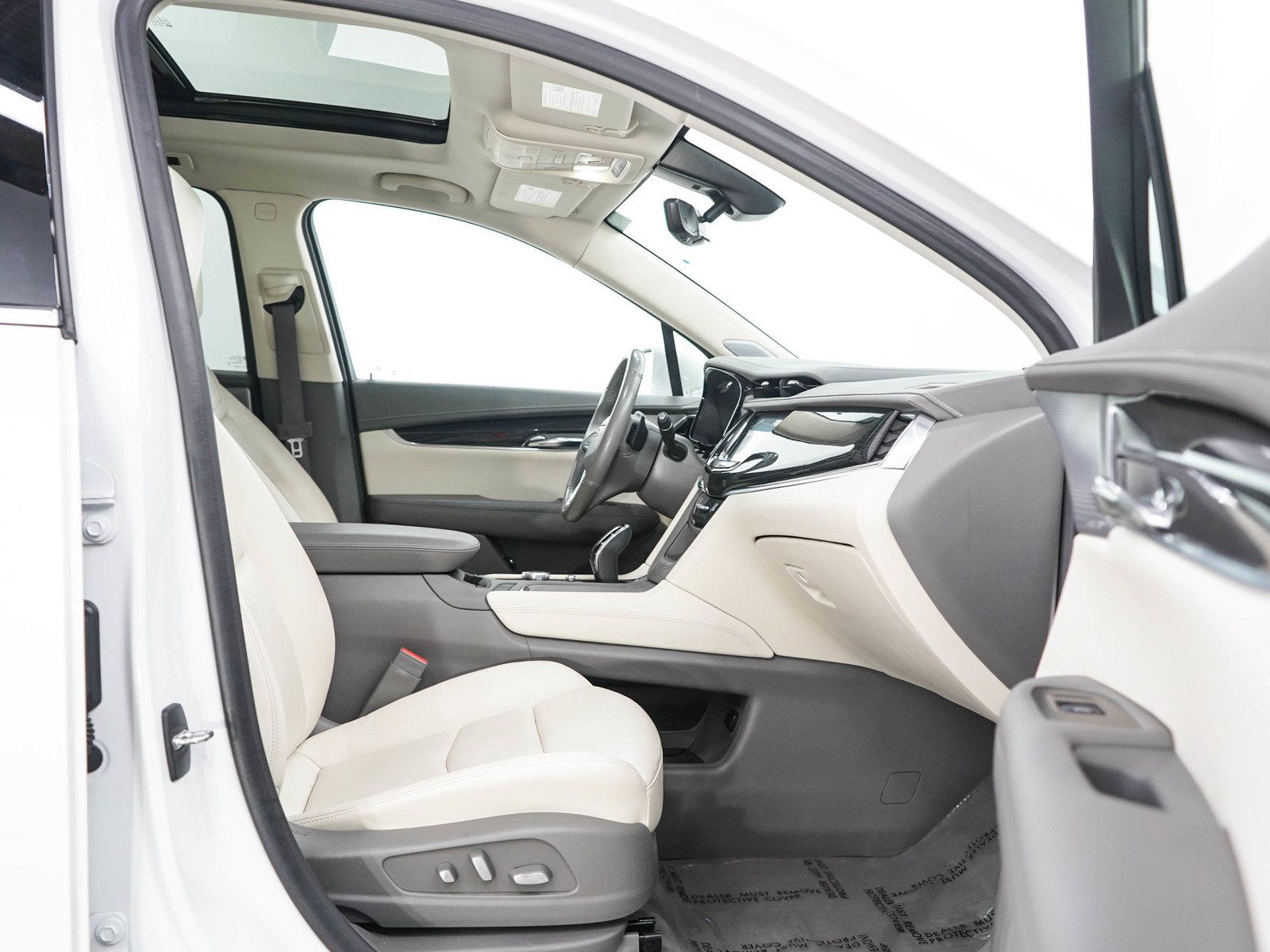 Used 2020 Cadillac XT6 Premium Luxury AWD/4WD image 11