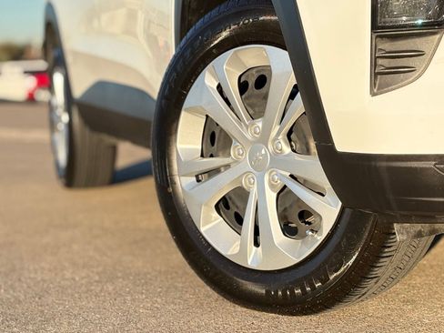 Used 2025 Chevrolet Trax LS image 11