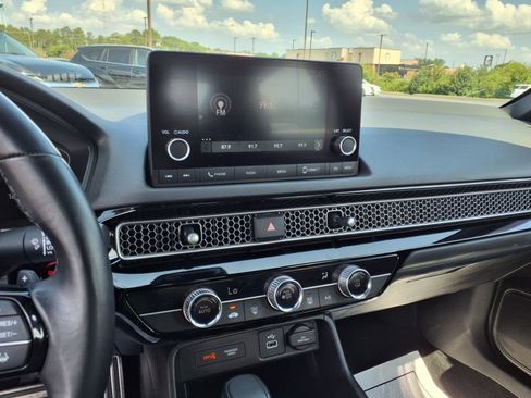 Used 2024 Honda Civic Sport image 8