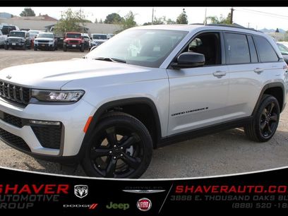 New 2026 Jeep Grand Cherokee Limited w/ Limited Altitude Package