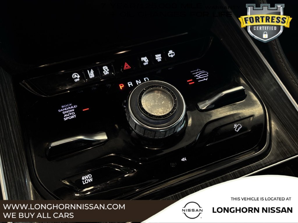 Used 2022 Jeep Wagoneer Series III w/ Premium Group I AWD/4WD image 19