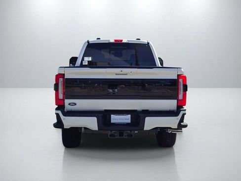 New 2026 Ford F250 Platinum AWD/4WD image 5