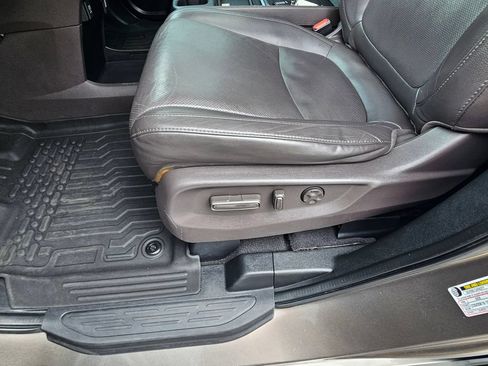 Used 2019 Honda Odyssey Elite image 18