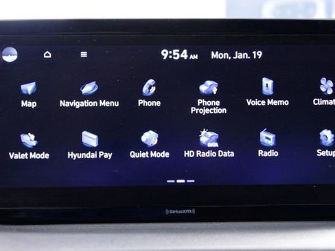 Used 2023 Hyundai Santa Fe SEL image 30