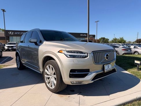 Used 2016 Volvo XC90 T6 Inscription w/ Protection Package Plus AWD/4WD image 7