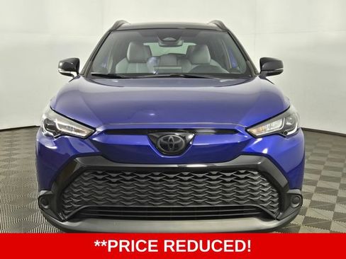 Used 2024 Toyota Corolla Cross S w/ Moonroof Package image 2