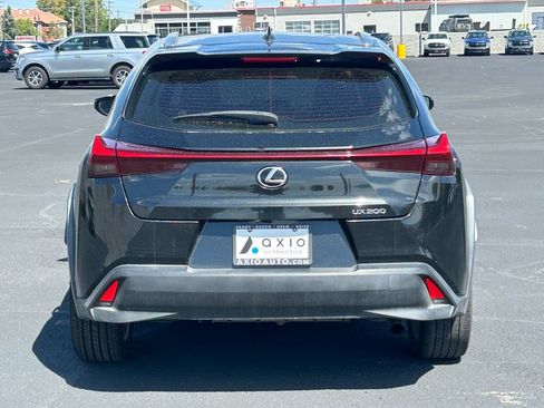 Used 2019 Lexus UX 200 w/ Accessory Package 2 FWD image 5