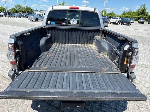 Used 2009 Toyota Tacoma 4x4 Double Cab image 4