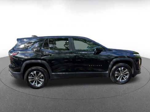 Used 2025 Chevrolet Equinox LT AWD/4WD image 16