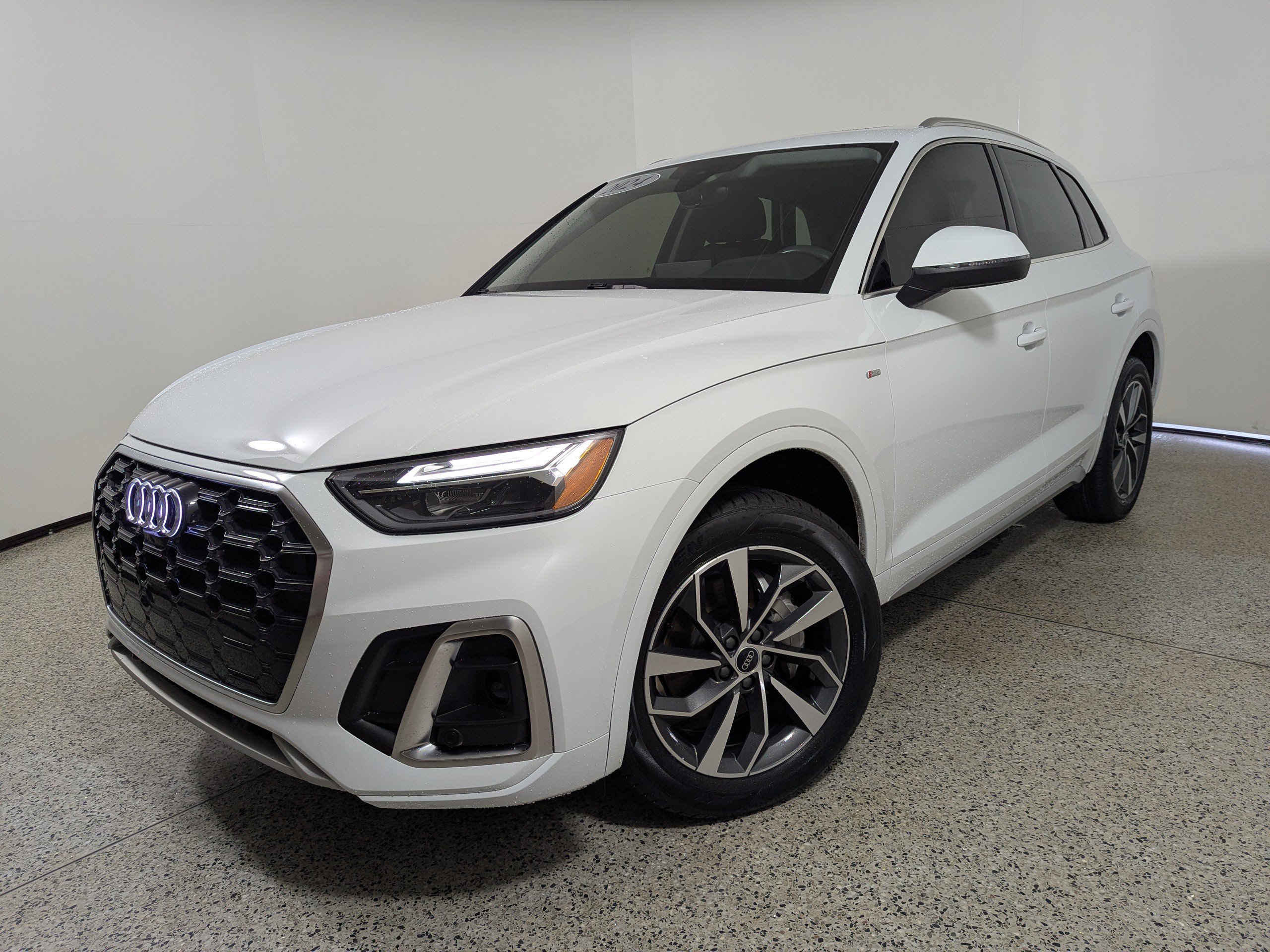Certified 2024 Audi Q5 2.0T Premium Plus AWD/4WD image 21