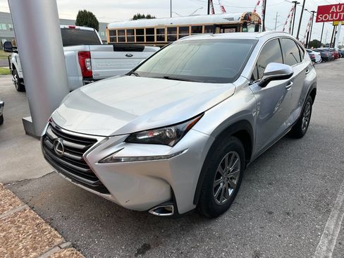 Used 2017 Lexus NX 200t FWD image 2