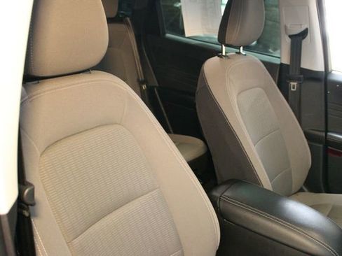 Used 2022 Ford Escape S FWD image 11