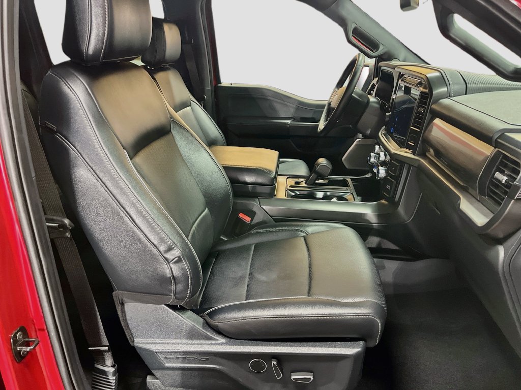 Used 2025 Ford F150 Lariat w/ Equipment Group 502A High AWD/4WD image 30