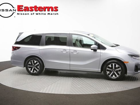 Used 2025 Honda Odyssey EX-L image 47