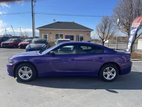 Used 2023 Dodge Charger SXT image 9