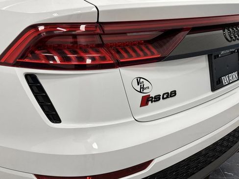 Used 2023 Audi RS Q8 4.0T w/ Black Optic Package image 35