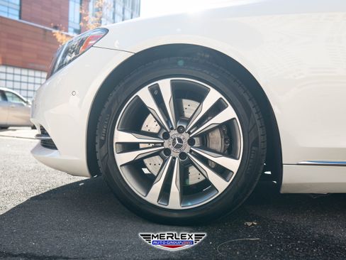 Used 2015 Mercedes-Benz S 550 Sedan image 9