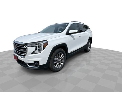 Certified 2022 GMC Terrain SLT w/ Infotainment Package II image 4