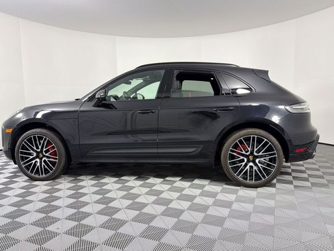 Certified 2023 Porsche Macan GTS AWD/4WD image 2