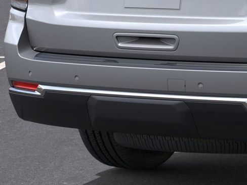 New 2026 Chevrolet Suburban LS AWD/4WD image 14