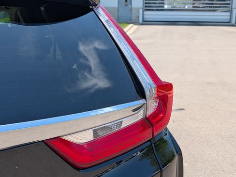 Used 2017 Honda CR-V EX-L image 17