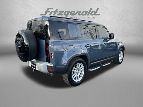 Used 2024 Land Rover Defender 110 S image 7