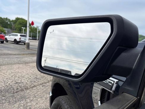 Used 2023 Ford F150 XLT AWD/4WD image 11