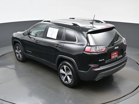 Used 2019 Jeep Cherokee Limited w/ Luxury Group AWD/4WD image 40