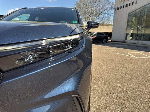 Used 2025 Honda CR-V Sport-L image 7