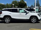 Used 2022 GMC Terrain SLE w/ Driver Convenience Package image 3