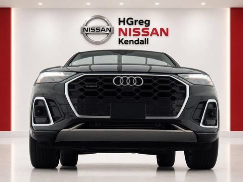 Used 2023 Audi Q5 2.0T Premium Plus w/ Premium Plus Package AWD/4WD image 5