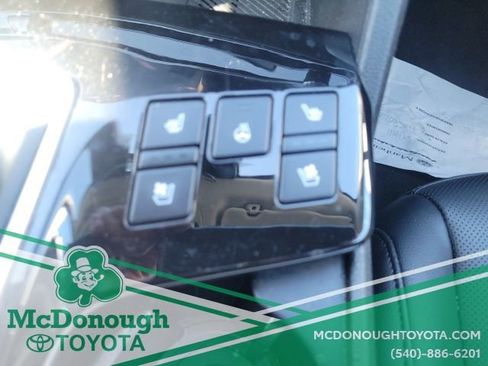 Used 2023 Kia Sportage SX FWD image 19