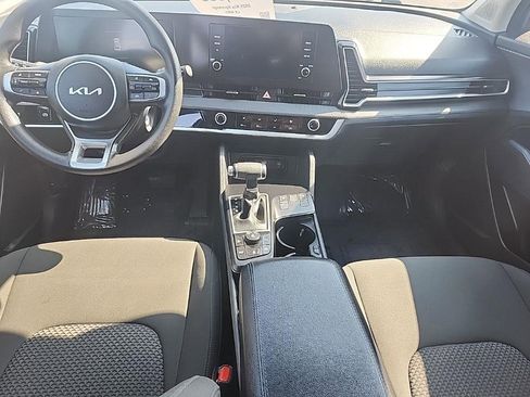 Used 2025 Kia Sportage LX image 37