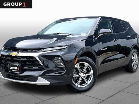 Used 2024 Chevrolet Blazer LT AWD/4WD image 1