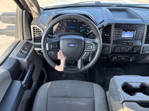Used 2022 Ford F250 XL w/ Power Equipment Group AWD/4WD image 15