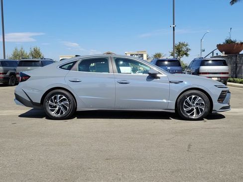 New 2026 Hyundai Sonata Blue FWD image 30