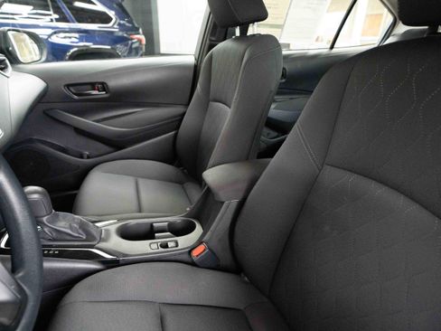 Used 2023 Toyota Corolla LE image 10
