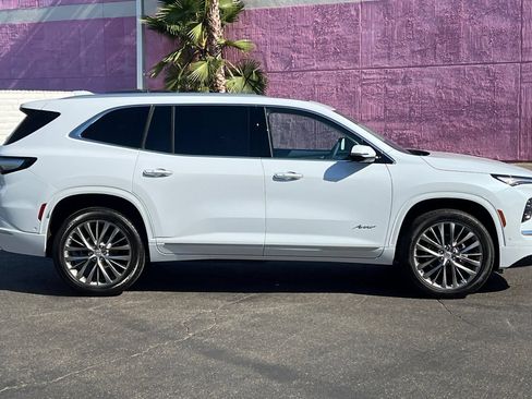 New 2026 Buick Enclave Avenir w/ Super Cruise Package FWD image 3