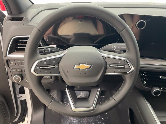 New 2026 Chevrolet Suburban LS w/ Max Trailering Package AWD/4WD image 11