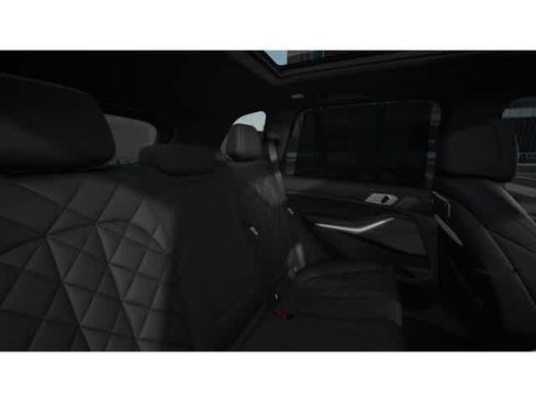 Used 2026 BMW X5 sDrive40i w/ Executive Package image 12