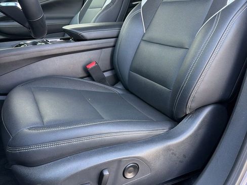 Used 2024 Chevrolet Blazer EV LT image 7