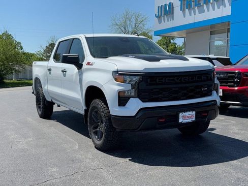 New 2026 Chevrolet Silverado 1500 Custom Trail Boss AWD/4WD image 18