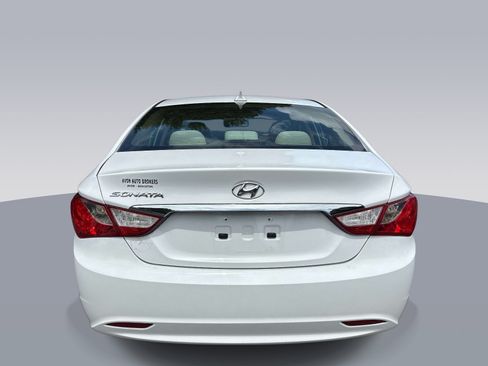 Used 2013 Hyundai Sonata GLS w/ Popular Equipment Pkg FWD image 4