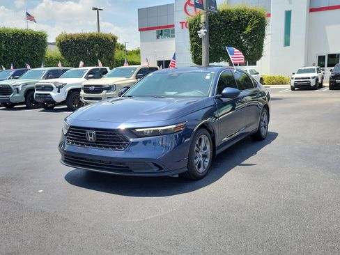 Used 2024 Honda Accord EX image 5
