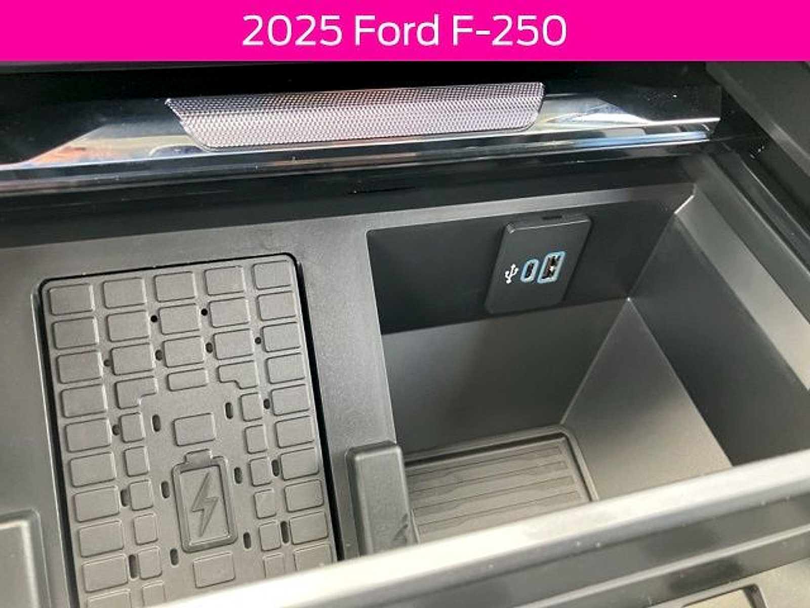 New 2025 Ford F250 Lariat w/ Black Appearance Package AWD/4WD image 25